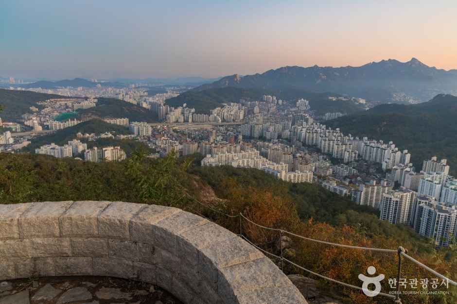 무악산 동봉수대 사진 2