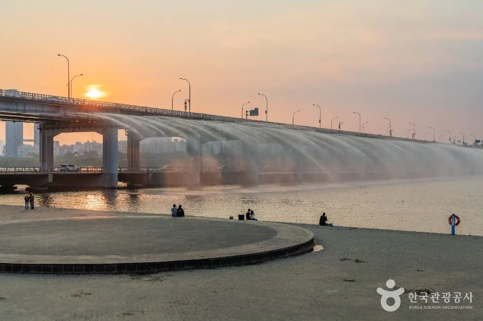 반포대교 달빛무지개분수 사진 2