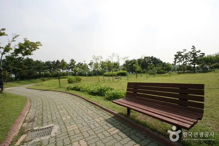 몽마르뜨공원 — 서울시 서초구 몽마르뜨공원03 (촬영일 미확인)