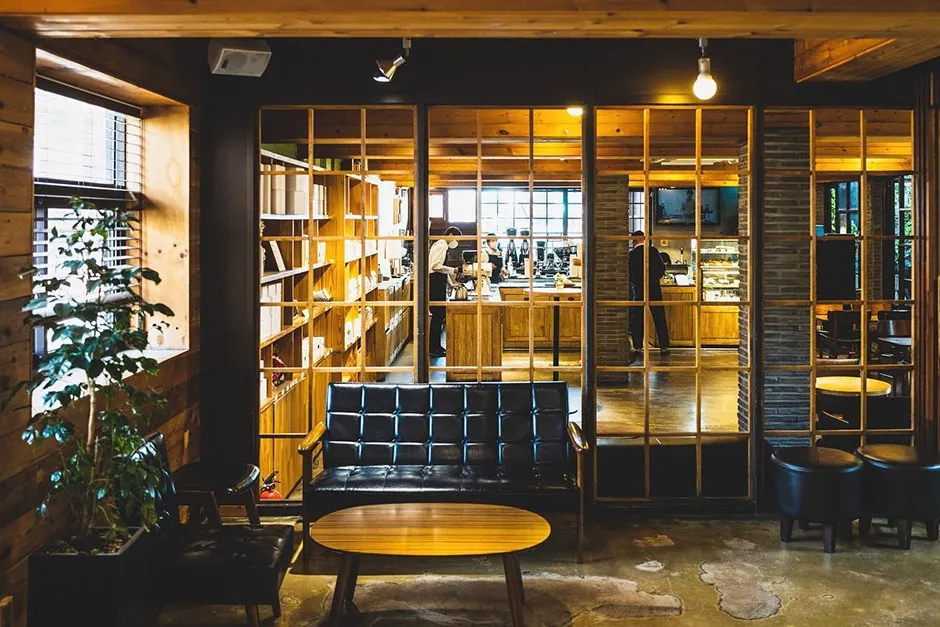모모스커피 본점