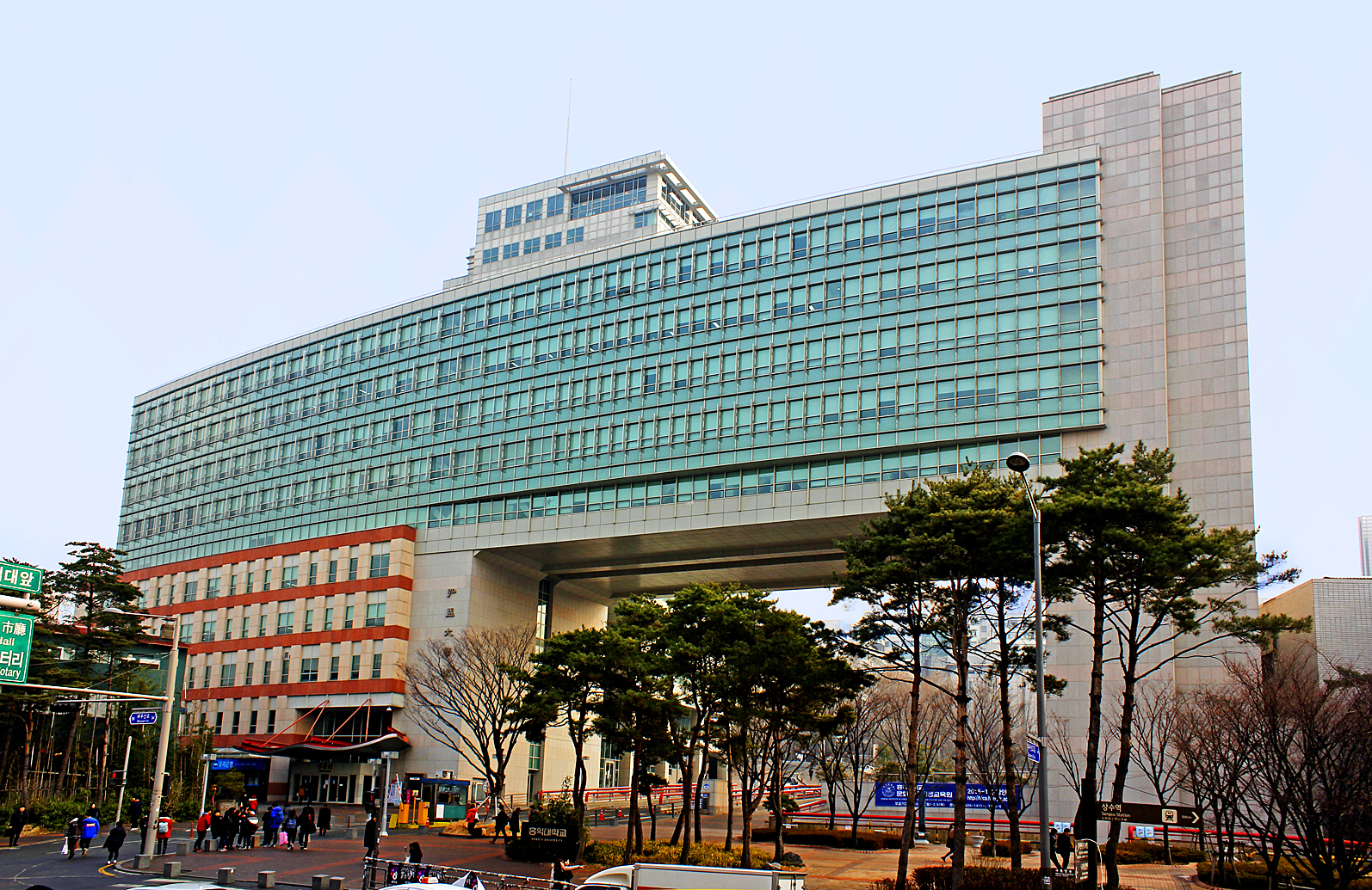 홍익대학교