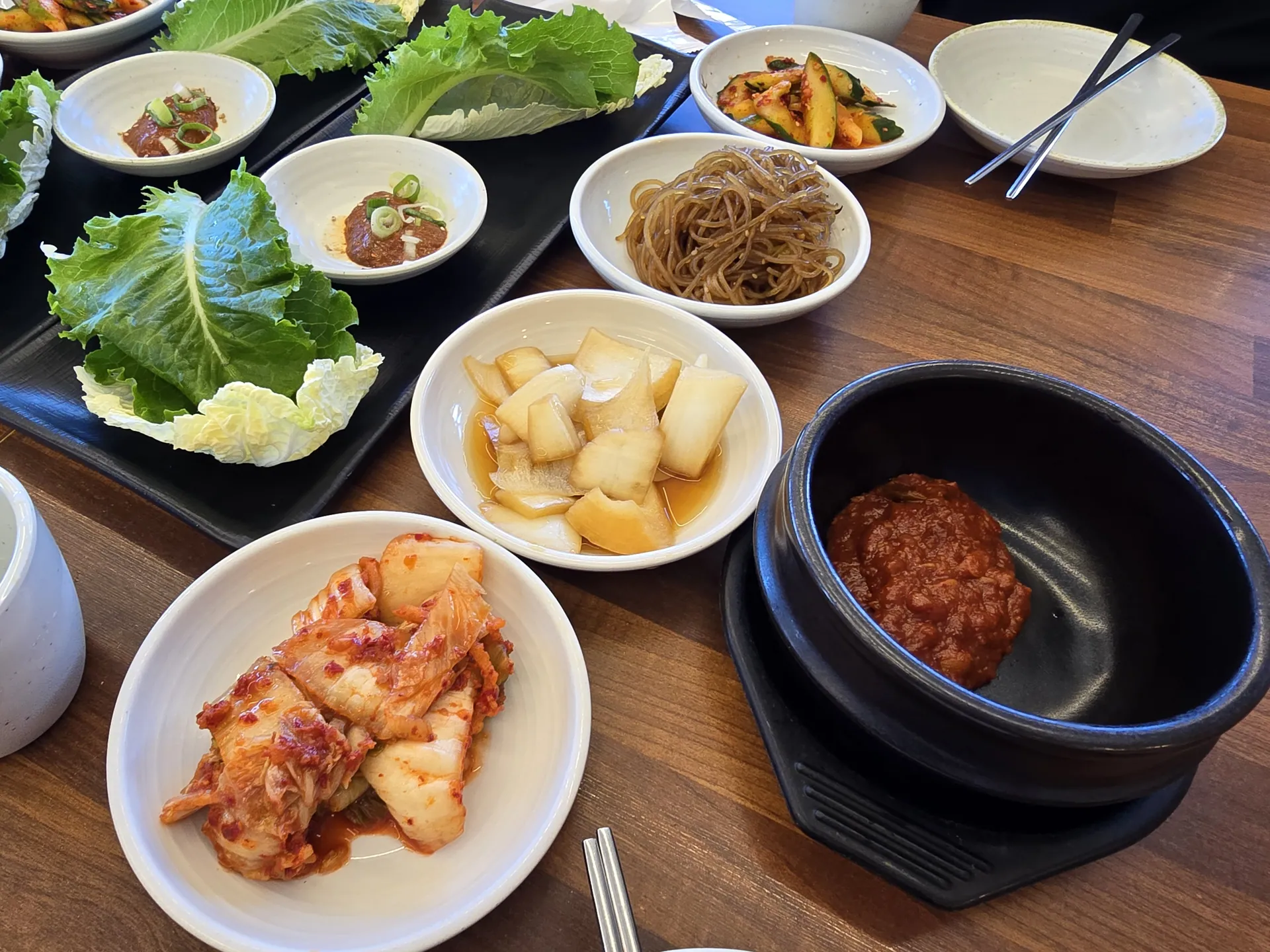 제주광해 애월본점 — 기본 반찬 상차림 (2026-07-30 촬영)