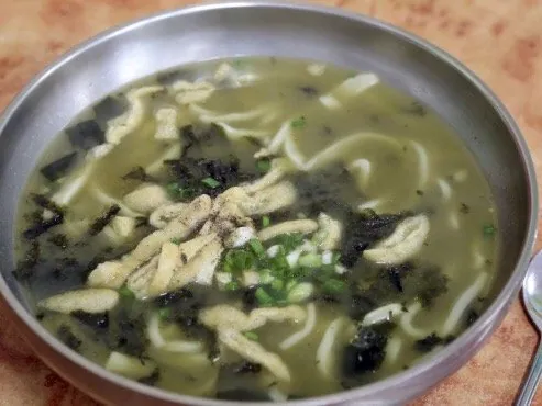 옥돔식당 — 보말칼국수 한 그릇 (2019-01-09 게시, 촬영일 미확인)