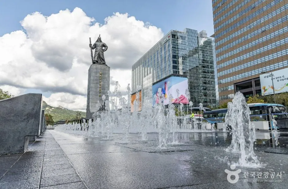 광화문광장 — 서울_광화문광장 (6) (촬영일 미확인)