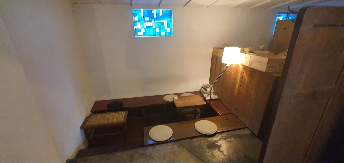 통인스윗 · 원문 게시 당시 방문 사진 (2022-09-22T09:47:39+09:00). 이모티콘 제외. 통인스윗 제품·진열과 같은 건물 2층 카페 프랑스패밀리의 방문맥락 보조사진; 2층을 동일 운영 매장으로 단정하지 않음.