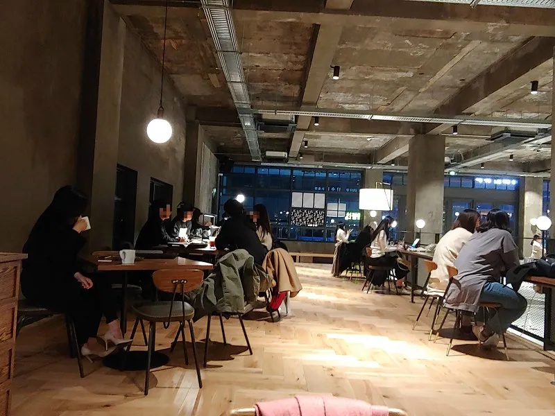 비파티세리 공덕점