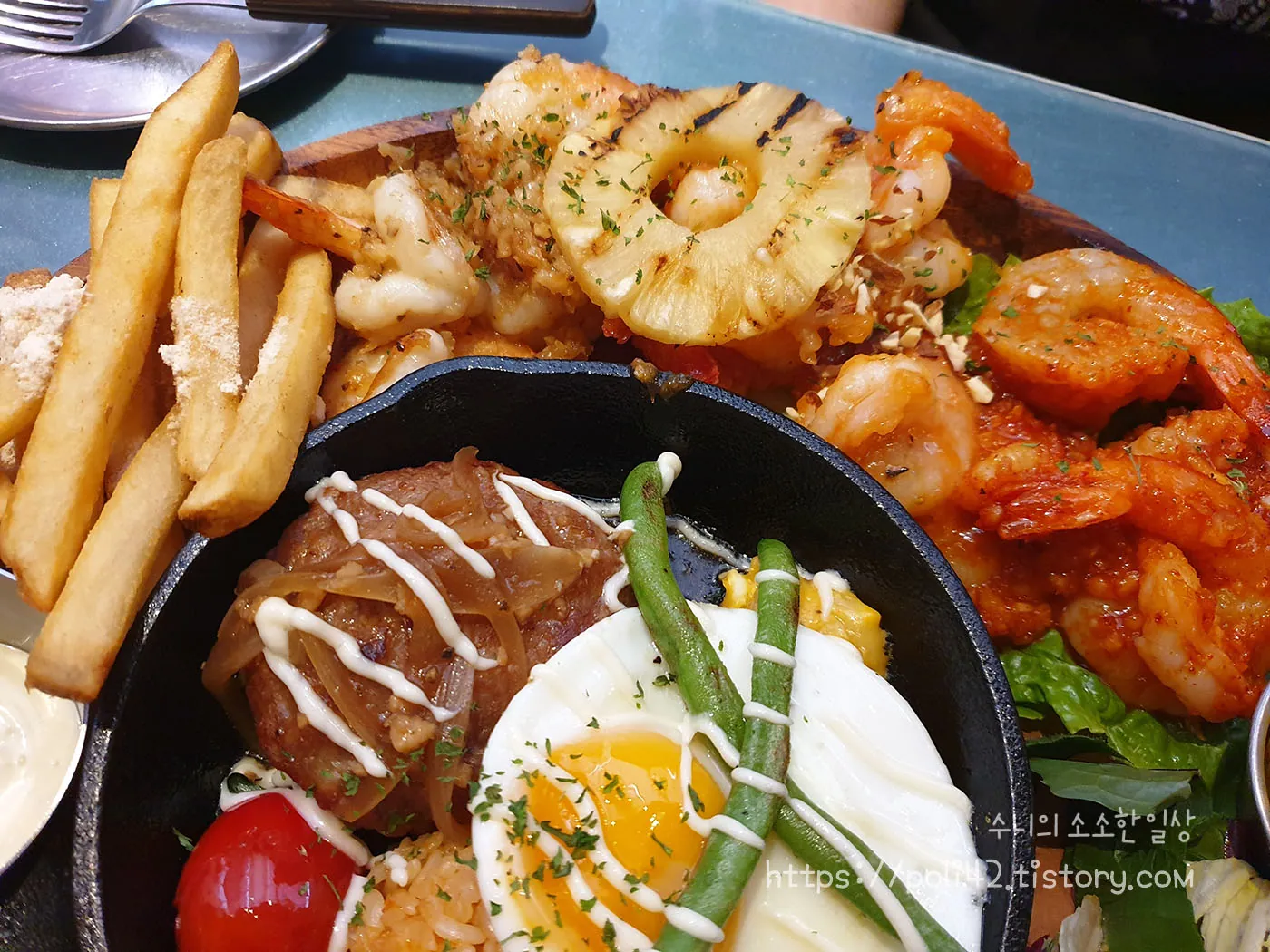 영등포 문래 창작촌 속 하와이, 휴양지 분위기의 플레터 맛집, 맥주 한잔 하기 좋은 곳, 웨이브스