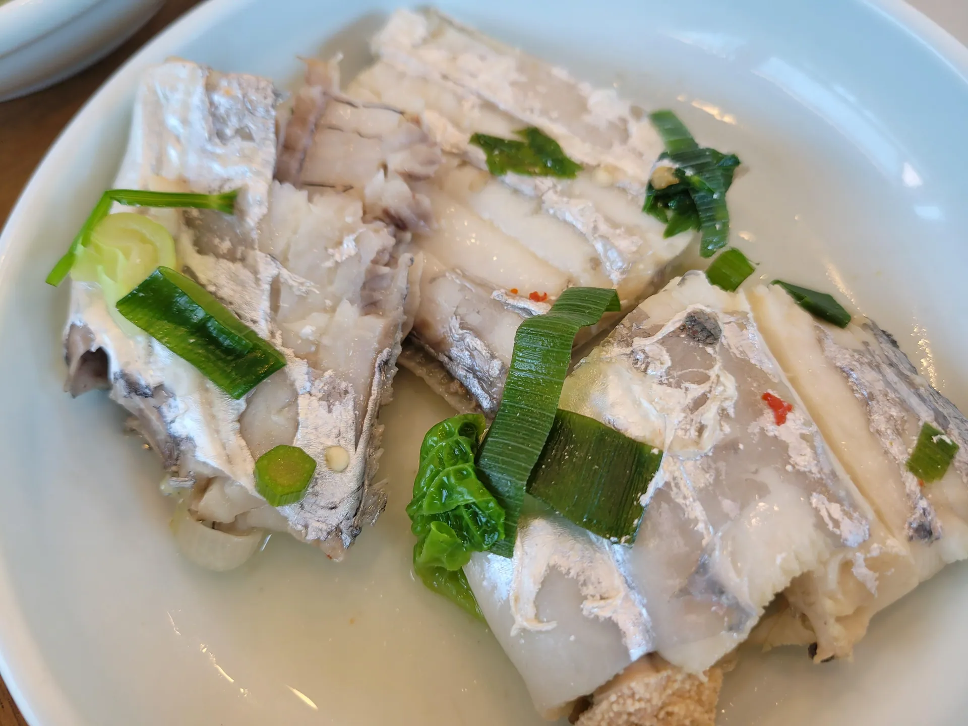 수희식당 — 발라낸 갈치살 (2023-06-15 게시, 촬영일 미확인)