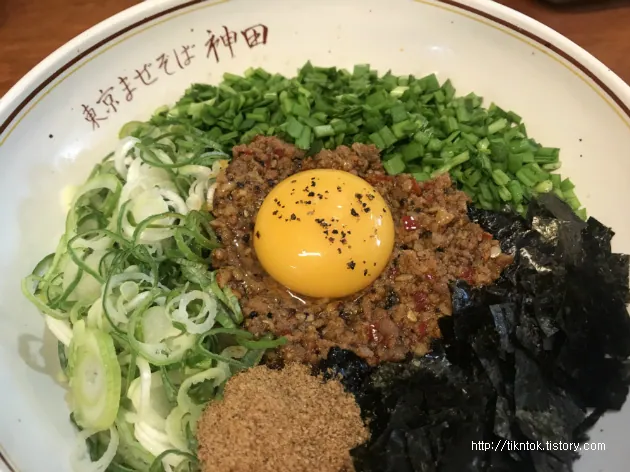 부산 서면 칸다소바에서 촬영한 마제소바.