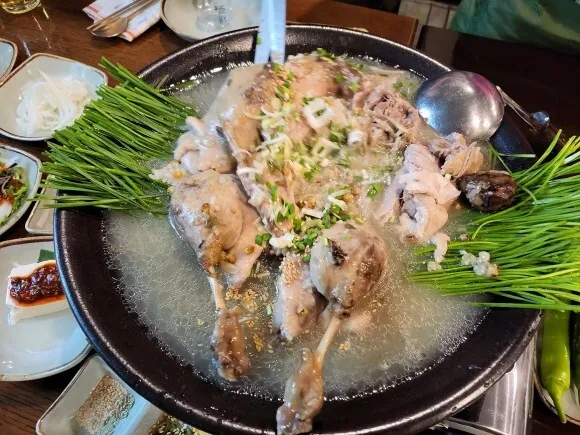 김태훈의 현명한투자자 :: 서울 여의도 오리고기 백숙 맛집 "산삼골 오리집"