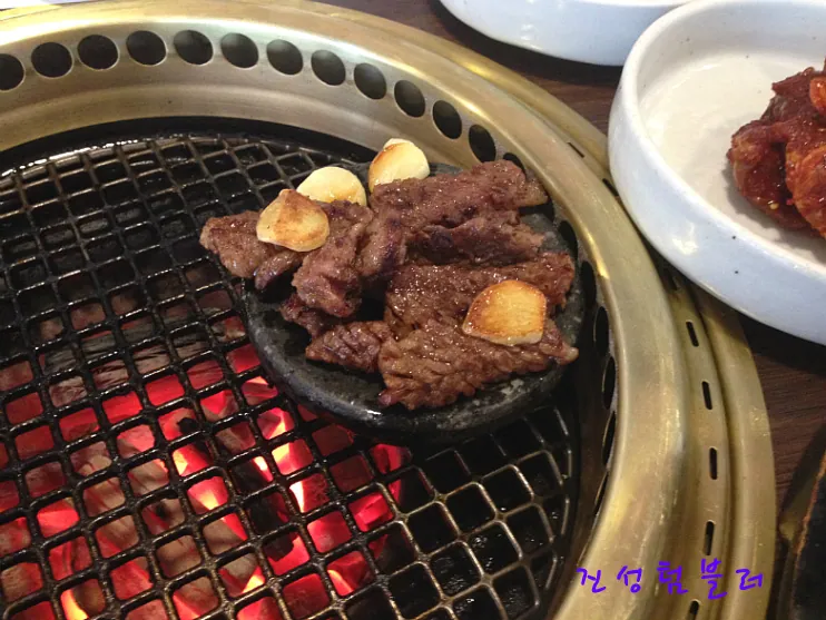Grilled beef at Geodae Galbi, Haeundae (2015 visit; supplemental food detail).